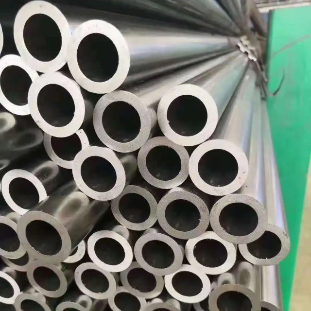 南漳Q345B精密无缝钢管